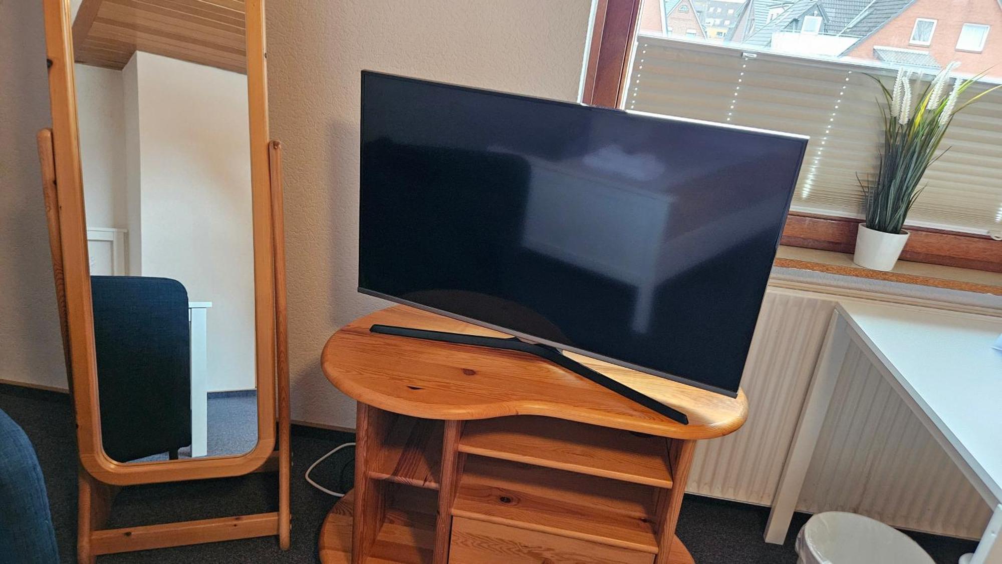 Hotel Dorfkrug Büsum - günstige Altbauzimmer Am Oland Habitación foto