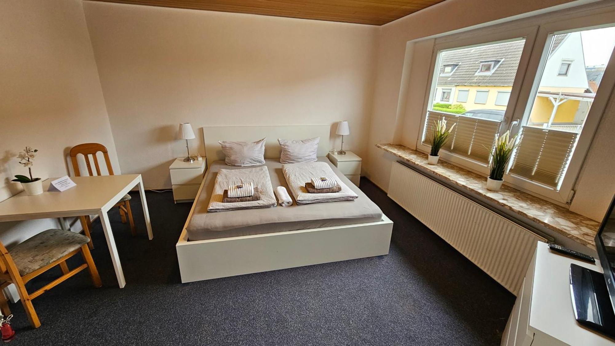Hotel Dorfkrug Büsum - günstige Altbauzimmer Am Oland Habitación foto